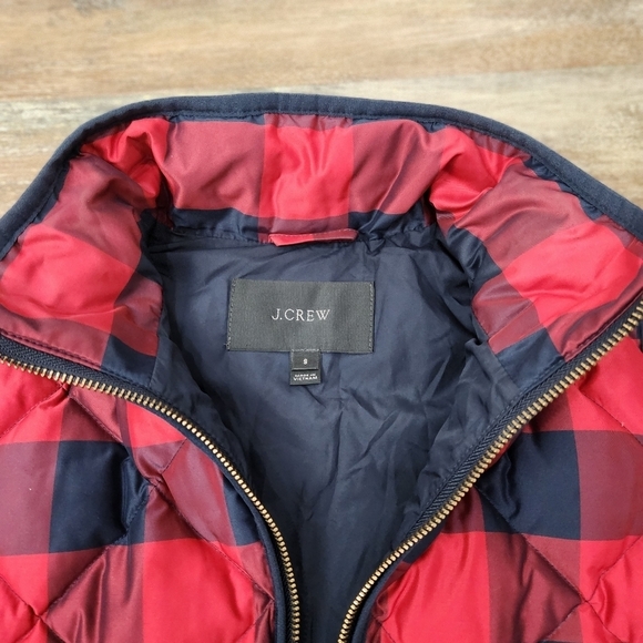J. Crew Red & Navy Buffalo Plaid Down Puffer Vest Size Small - Picture 12 of 14